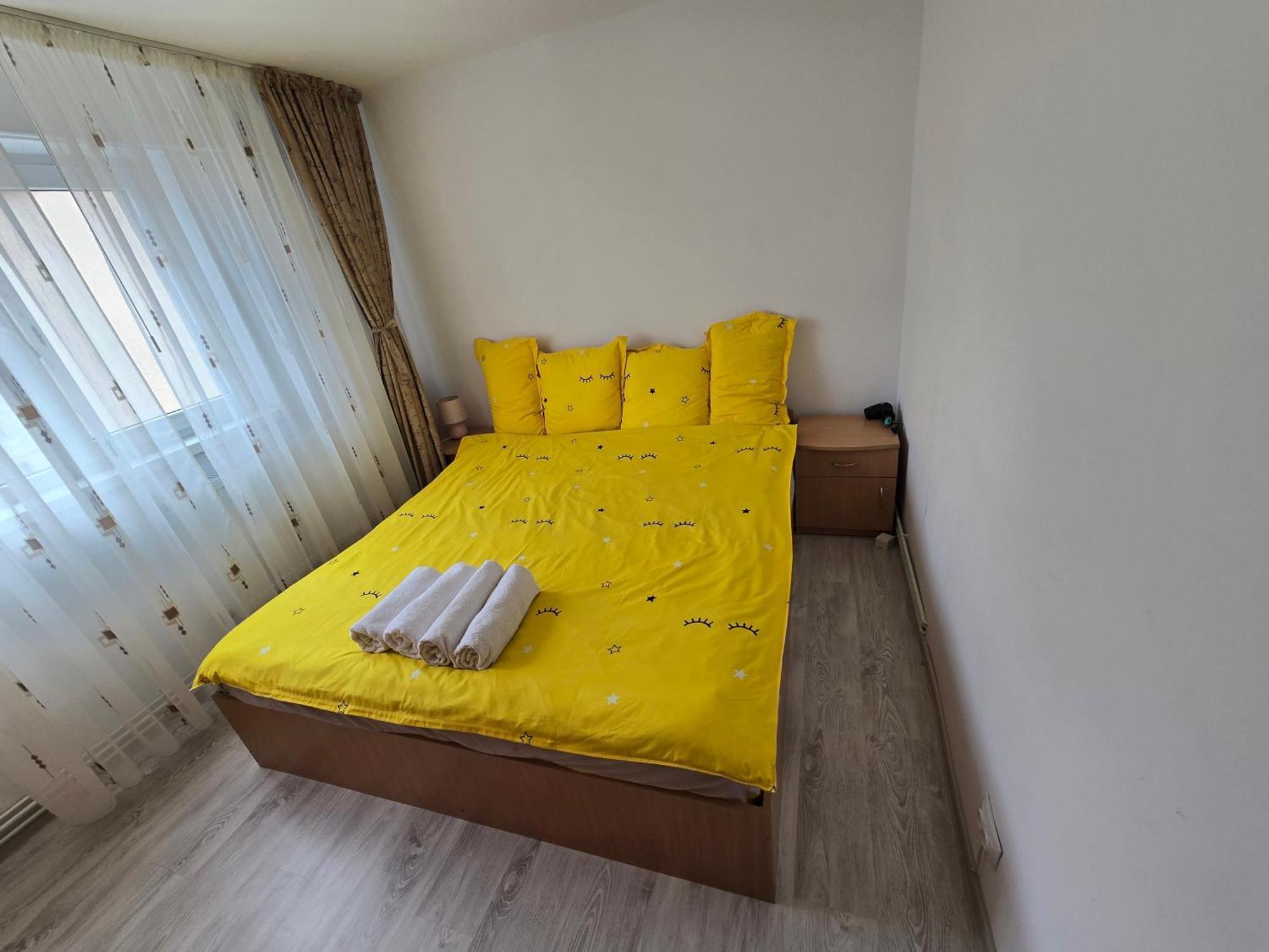 Apartament 2 Camere Etaj 4 Din 4 Крайова Экстерьер фото